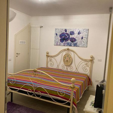 Casa Flora Διαμέρισμα Lenno Εξωτερικό φωτογραφία