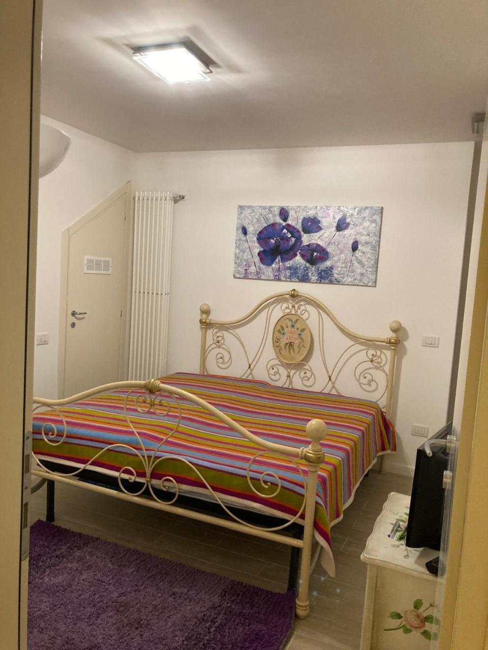 Casa Flora Διαμέρισμα Lenno Εξωτερικό φωτογραφία